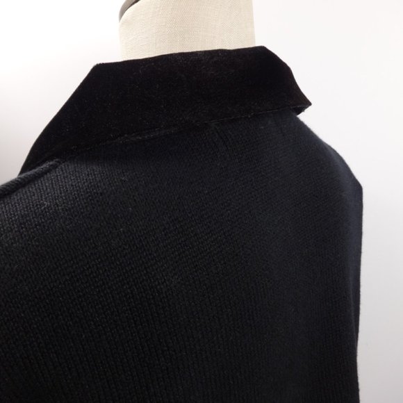 Black w Cardinal Holiday Sweater Size Large Velvet Collar Party Sequins - Picture 5 of 7